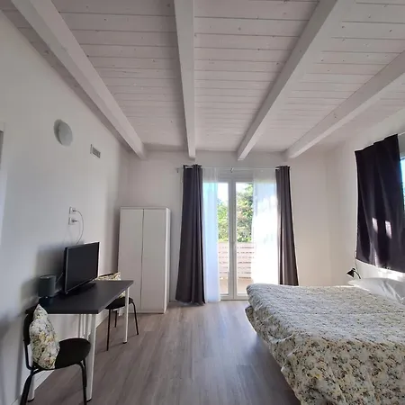 Almadomus Bed & Breakfast